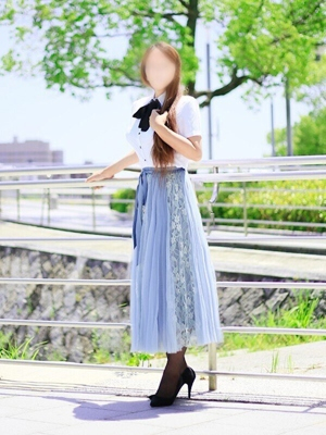 鈴原ゆずな PH1