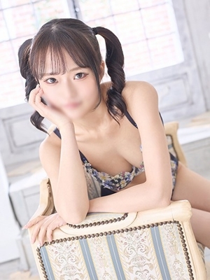 もも（美巨乳・スタイル完璧） PH5