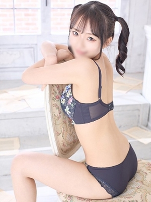 もも（美巨乳・スタイル完璧） PH6