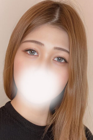 皆川ひいな