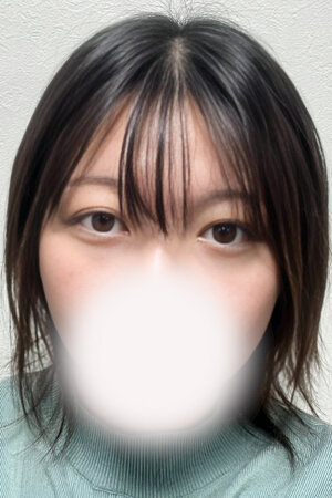 栗栖あがさ