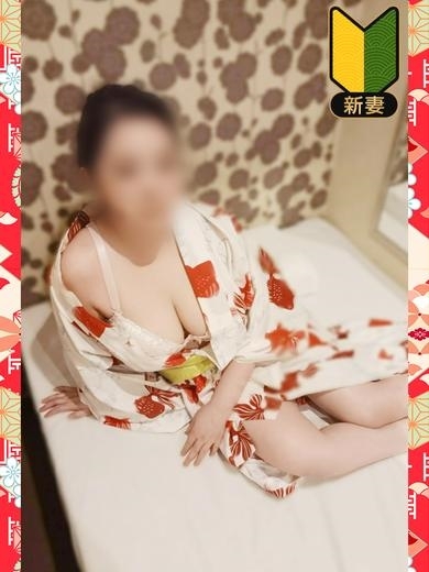 山口れな