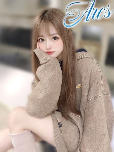 まゆな[超絶可愛さの超新星]