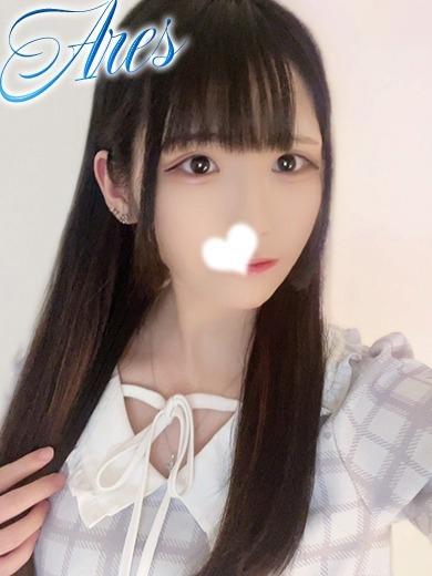 もね[パイパンロリ美少女]