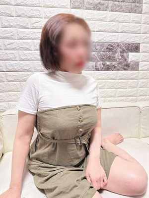 新人 じゅり