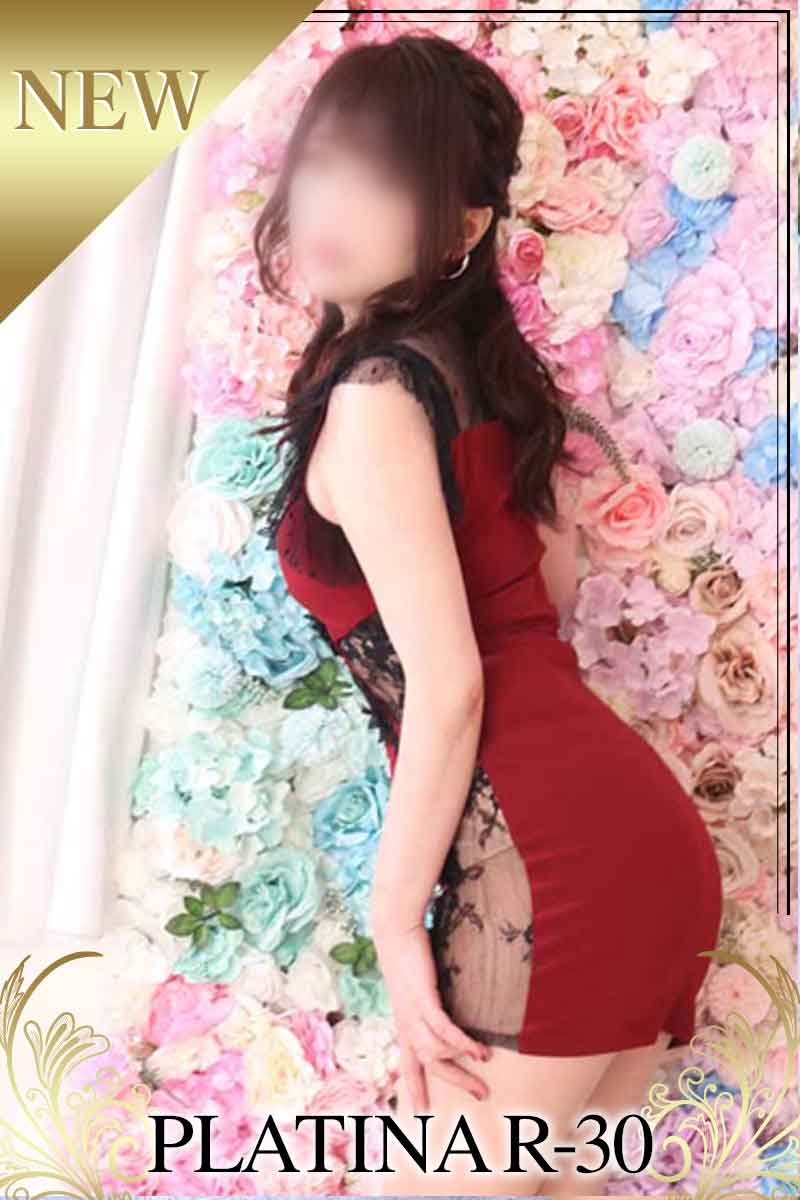 新堂　かりな