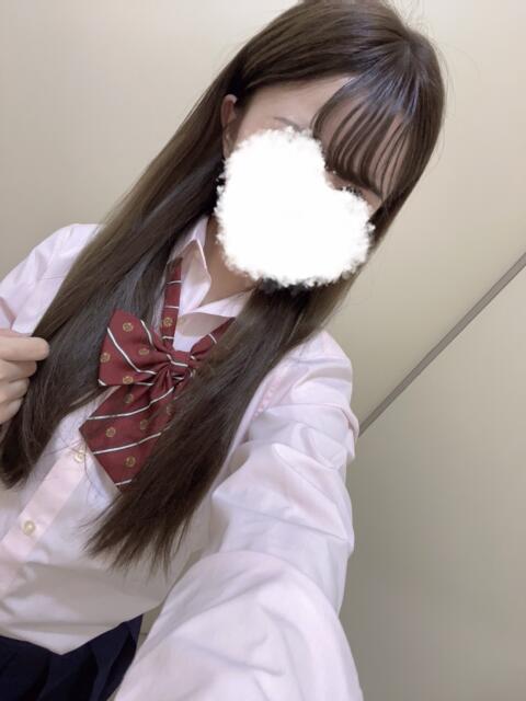 えみり
