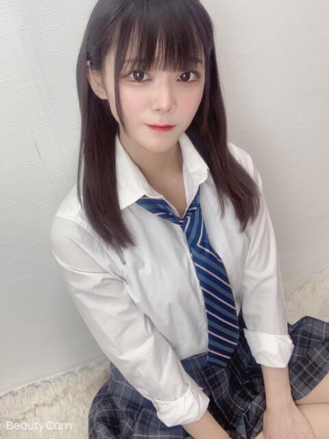 ゆりな