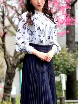 月野すみれ