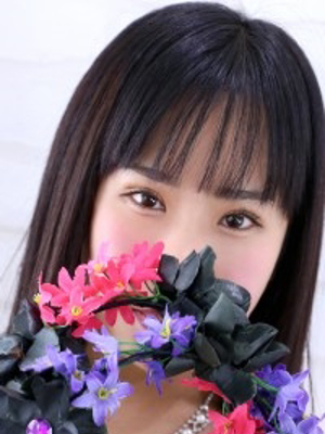 ななみ