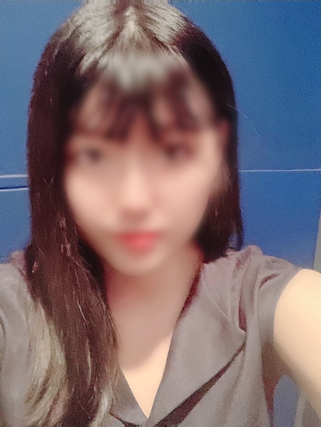 ゆりな